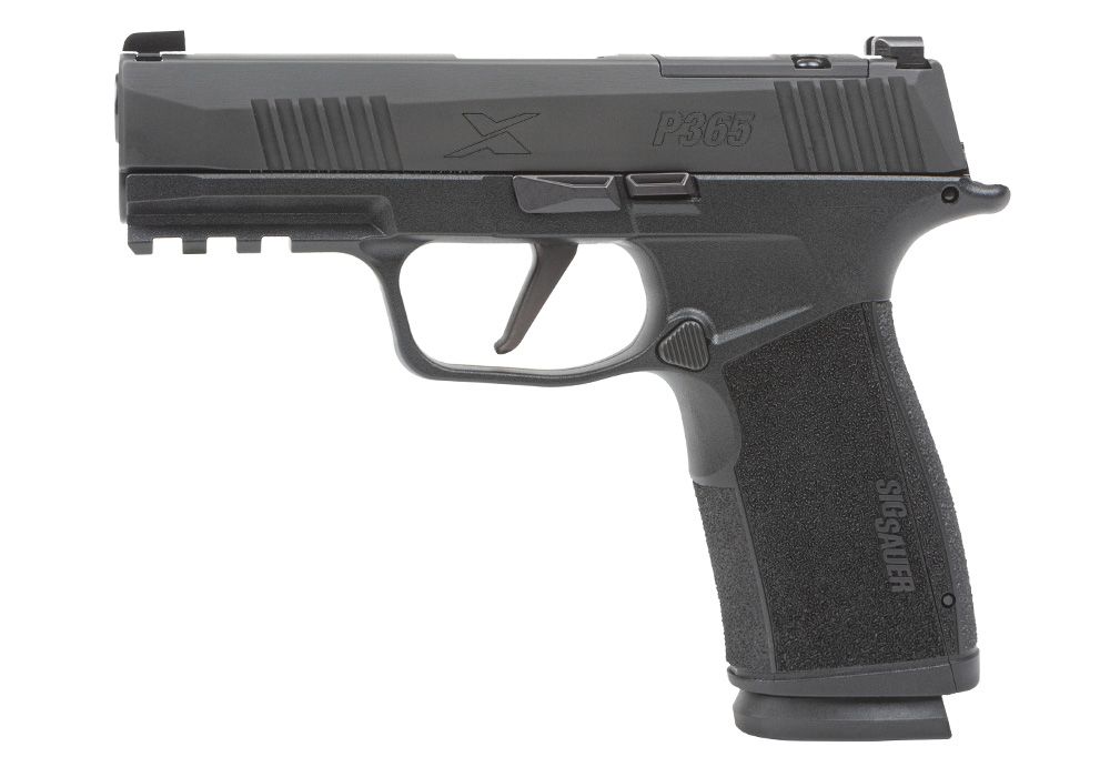 SIG SAUER P365 XMACRO 9MM 3.7" 17rd Optic Ready Pistol w/ XRAY3 Night Sights - Black